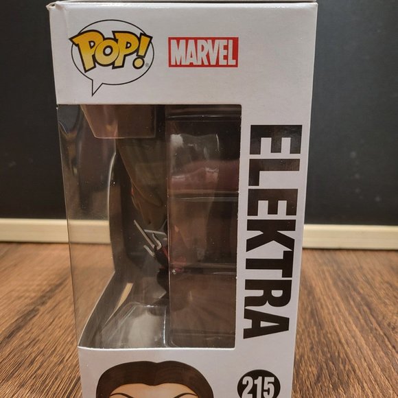 Marvel Netflix Daredevil Elektra Funko Pop - Picture 2 of 9